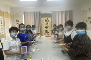 天北新区夏哈拉社区工会开展“美好一刻”奶油胶DIY手工坊活动