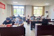 以考促学，强化党建引领