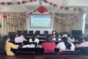 天北新区英华里社区召开《新冠肺炎疫情防控方案（第九版）》 学习培训会