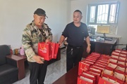 浓浓中秋情，工会暖人心  十连工会为职工送上中秋节慰问品