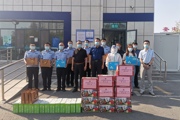 七师胡杨河市总工会中秋送温暖