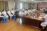 七师医院举办新入职员工代表座谈会