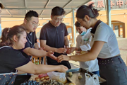 中秋情意浓 工会暖人心