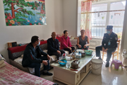 走访慰问送关怀 情暖退役军人心