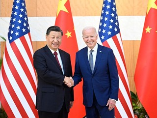 习近平同美国总统拜登在巴厘岛举行会晤