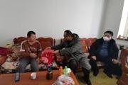 冬日送温暖  浓浓关爱情 七师胡杨河市总工会春节慰问困难职工