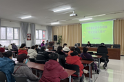  绿莹里社区开展今冬明春“群众法治大培训”