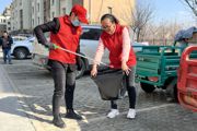 师市财政局开展学雷锋志愿服务活动