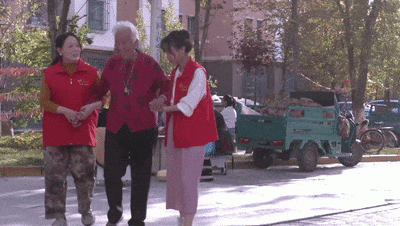 713380795ee94bdab88a4ed577aeb7c2.gif