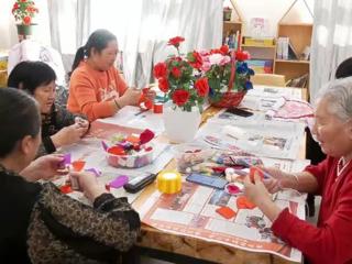 七师胡杨河市：建强文化活动场所 点亮职工多彩生活
