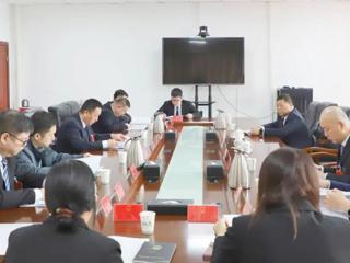 建言献策话共识 凝心聚力促发展——胡杨河市一届人大四次会议分组讨论侧记