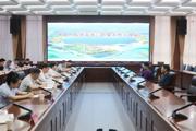 中国作家协会中华文学基金会考察七师胡杨河市中国“文学之乡”创建工作