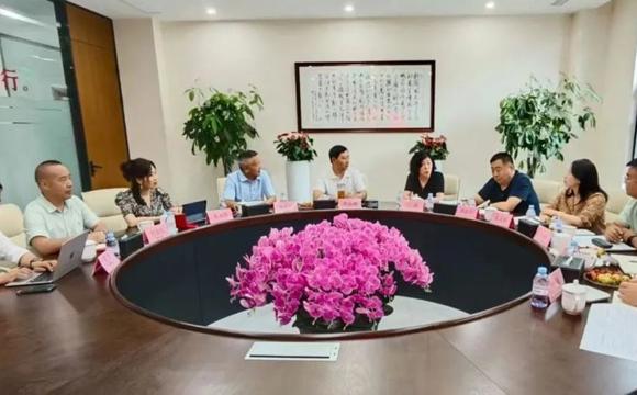 七师胡杨河市招商5大项目揽金126亿元