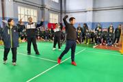 七师胡杨河市开展“全民健身 ‘羽’你同行”羽毛球推广活动